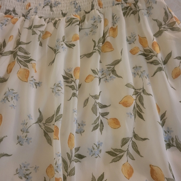 Whimsical Lemon Dress - Picture 3 of 5